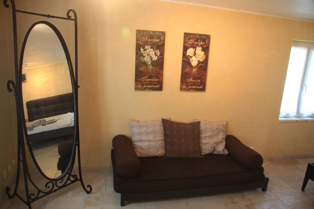 Les Pres De Gordes Villa Phòng bức ảnh